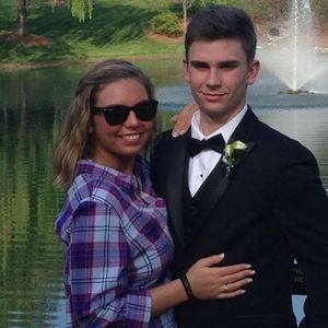 Meet your Posher, Kelly